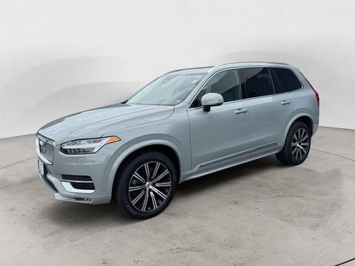 Metallic 2024 Volvo XC90 B6 Plus Bright Theme 7-Seater