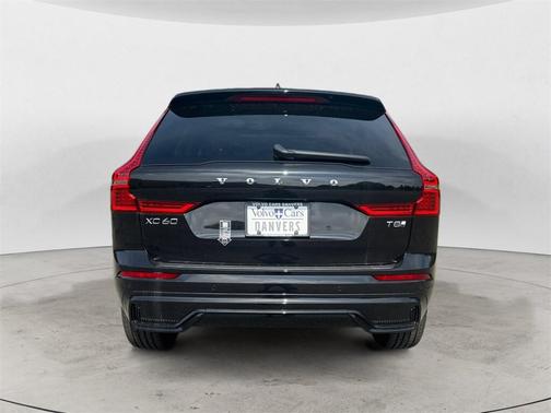 2025 Volvo XC60 Plug-In Hybrid T8 Plus
