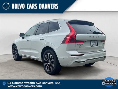 2023 Volvo XC60 B5 Plus Bright Theme