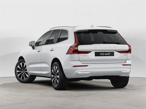 2023 Volvo XC60 B5 Plus Bright Theme