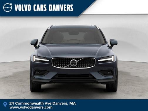 2026 Volvo V60 Cross Country B5 Plus