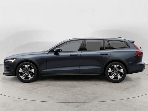 2026 Volvo V60 Cross Country B5 Plus