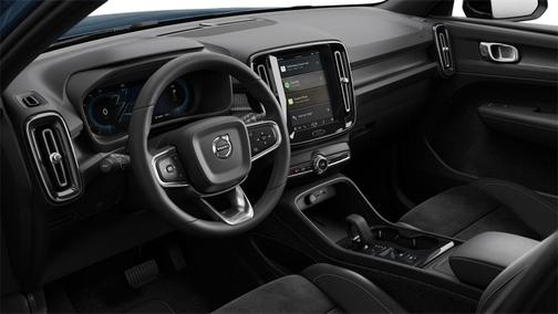 2025 Volvo XC40 B5 Plus Dark Theme