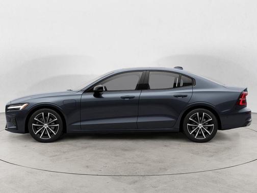 Denim Blue Metallic 2025 Volvo S60 Plug-In Hybrid T8 Plus