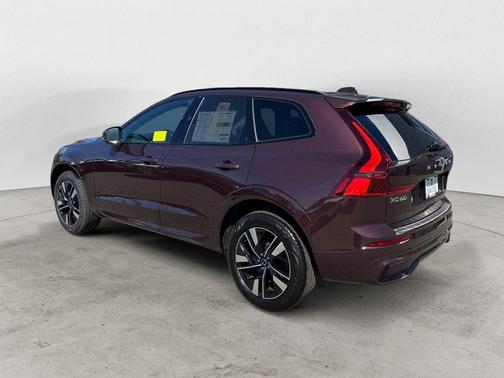Mulberry Red 2026 Volvo XC60 B5 Plus