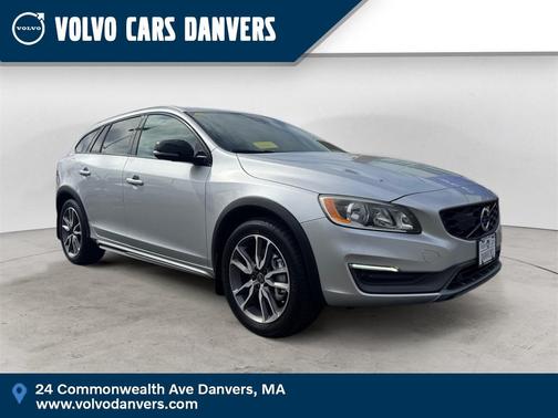 2016 Volvo V60 Cross Country T5