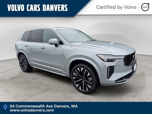 Metallic 2025 Volvo XC90 B5 Plus