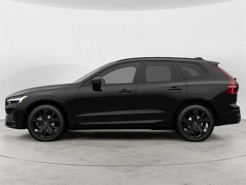 2026 Volvo XC60 B5 EDITION