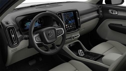 2026 Volvo XC40 B5 Plus