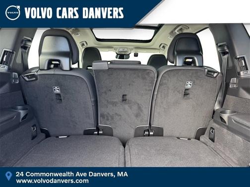 2025 Volvo XC90 B5 Core