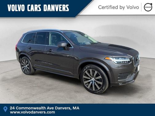 Platinum Gray Metallic 2023 Volvo XC90 B5 Core
