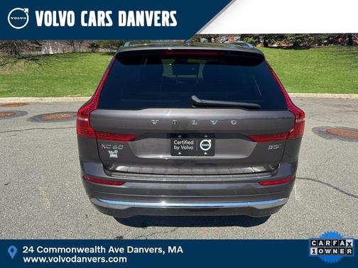 2022 Volvo XC60 B5 Inscription