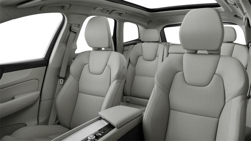 2026 Volvo XC60 B5 Ultra