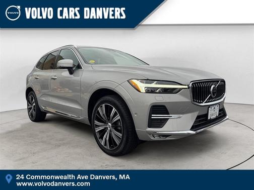2023 Volvo XC60 B5 Plus Bright Theme