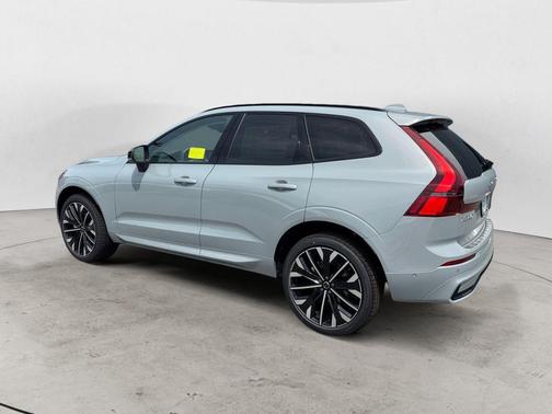 Vapour Grey 2026 Volvo XC60 B5 Ultra