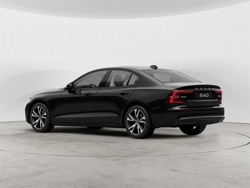 2025 Volvo S60 B5 Core