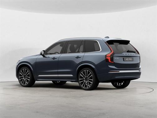 2025 Volvo XC90 B5 2025.5 PLUS