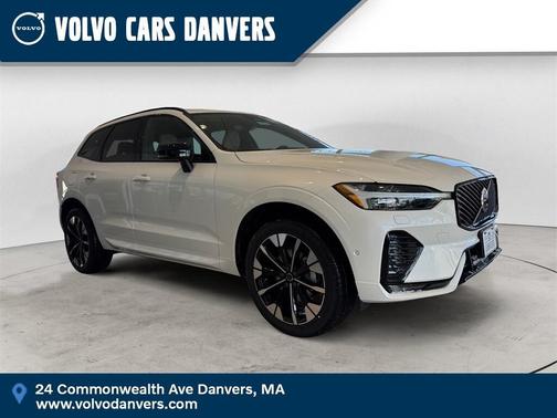 2026 Volvo XC60 B5 Plus