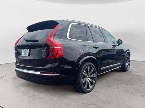 2025 Volvo XC90 B6 Ultra