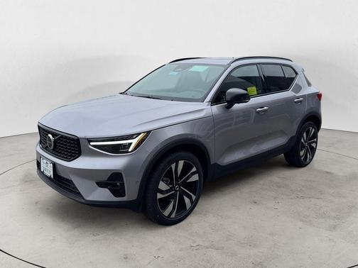 Silver 2026 Volvo XC40 B5 Ultra