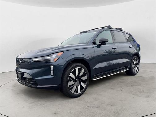 2025 Volvo EX90 Twin Motor Plus