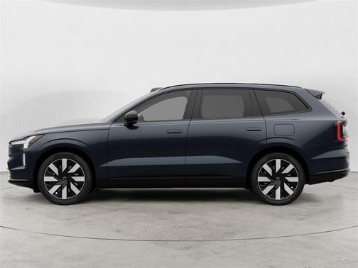 2025 Volvo EX90 Twin Motor Plus