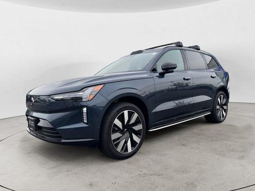 2025 Volvo EX90 Twin Motor Plus