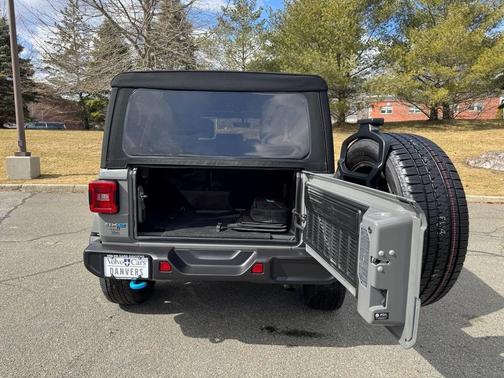 2022 Jeep Wrangler Unlimited 4xe Sahara