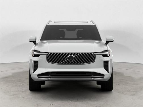 2026 Volvo XC90 B6 Plus 6-Seater