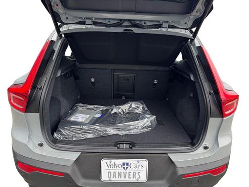 Vapour Grey 2026 Volvo EX40 Twin Motor Ultra Black Edition