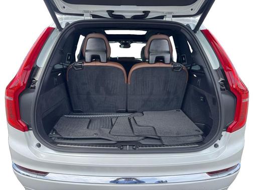 Crystal White Metallic 2024 Volvo XC90 B6 Ultimate Bright Theme 7-Seater