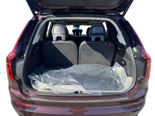 Mulberry Red 2026 Volvo XC90 Plug-In Hybrid T8 Ultra Dark Theme 7-Seater