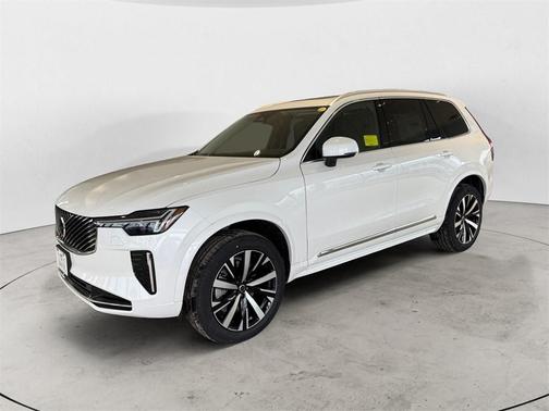 2026 Volvo XC90 B5 Core