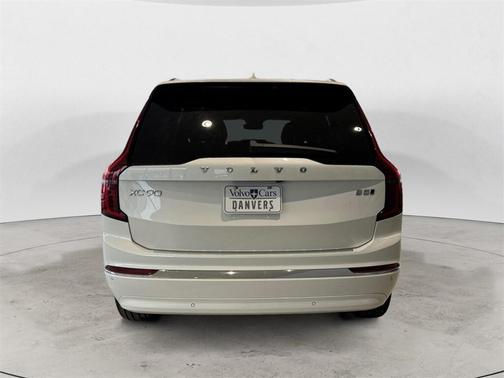 2026 Volvo XC90 B5 Core