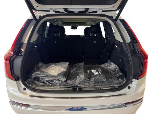 2026 Volvo XC90 B5 Core