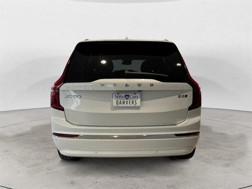 2026 Volvo XC90 B5 Core