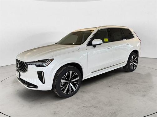 2026 Volvo XC90 B5 Core