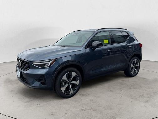 Denim Blue 2026 Volvo XC40 B5 Plus