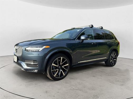 2019 Volvo XC90 T6 Inscription