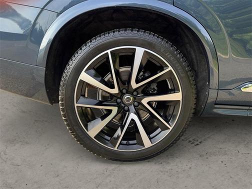 2019 Volvo XC90 T6 Inscription