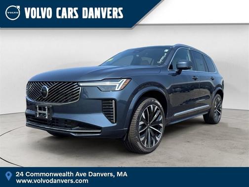 2025 Volvo XC90 B5 Core