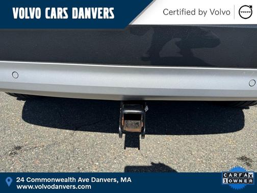 2022 Volvo XC90 T5 Momentum 7 Passenger