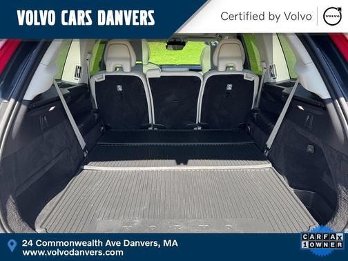 2022 Volvo XC90 T5 Momentum 7 Passenger