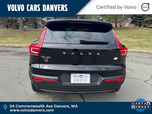 2023 Volvo XC40 Recharge Pure Electric Twin Core