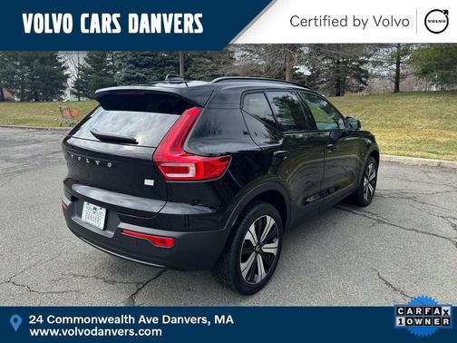 2023 Volvo XC40 Recharge Pure Electric Twin Core