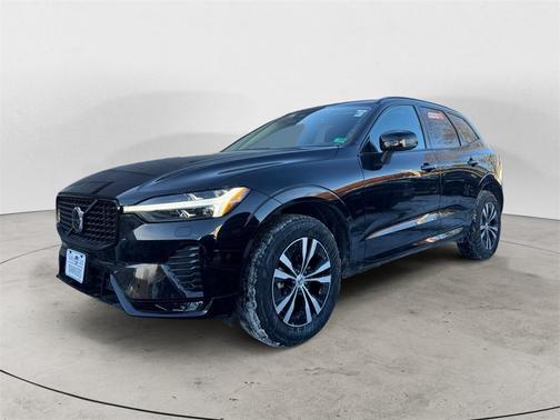 2025 Volvo XC60 B5 Core