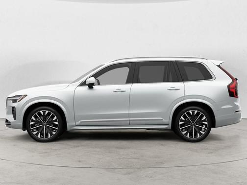 Crystal White 2026 Volvo XC90 B6 Plus 7-Seater