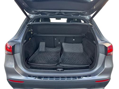 2021 Mercedes-Benz GLA 250 Base 4MATIC