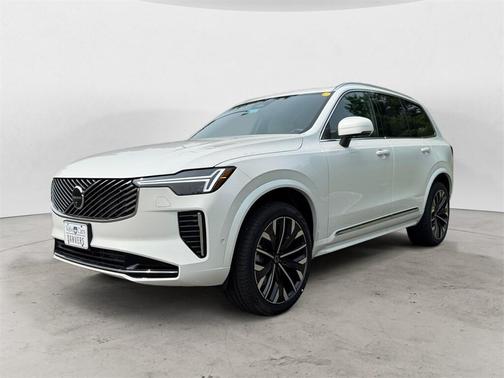 2026 Volvo XC90 B5 Plus 7-Seater