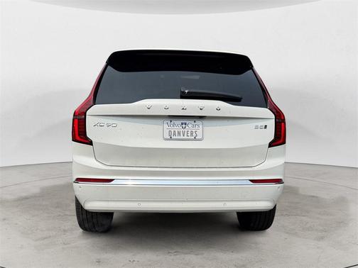 2026 Volvo XC90 B5 Plus 7-Seater